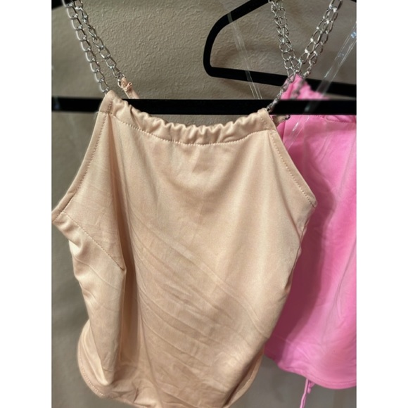 Scarf style chain halter crop top - Picture 5 of 7